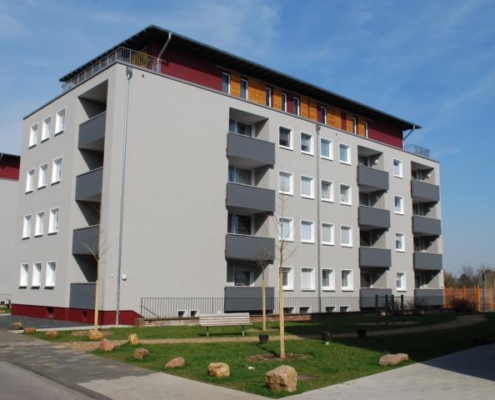 Pestalozzistraße 2-4 Seite